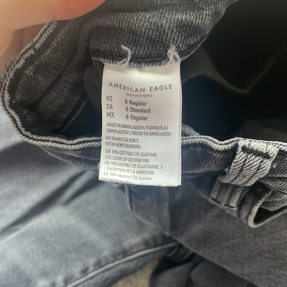 American Eagle Super Hi Rise Jegging - Picture 5 of 6